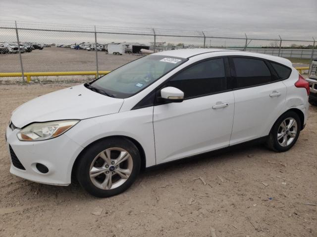 1FADP3K29EL119156 - 2014 FORD FOCUS SE WHITE photo 1