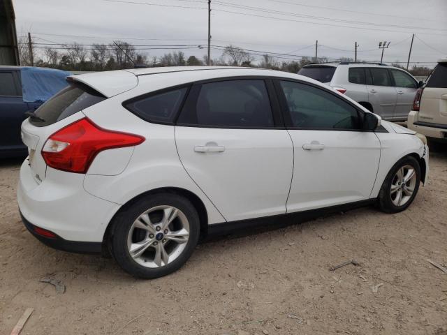 1FADP3K29EL119156 - 2014 FORD FOCUS SE WHITE photo 3