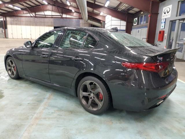 ZARFAEDN9H7532270 - 2017 ALFA ROMEO GIULIA Q4 BLACK photo 2