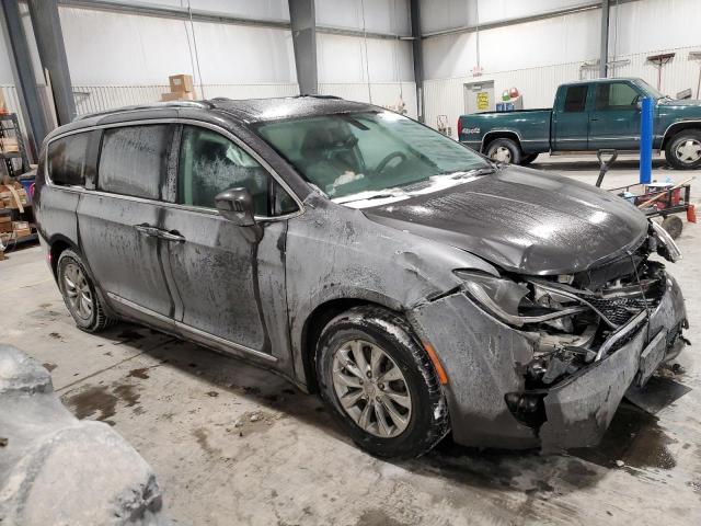 2C4RC1BGXJR280421 - 2018 CHRYSLER PACIFICA TOURING L GRAY photo 4
