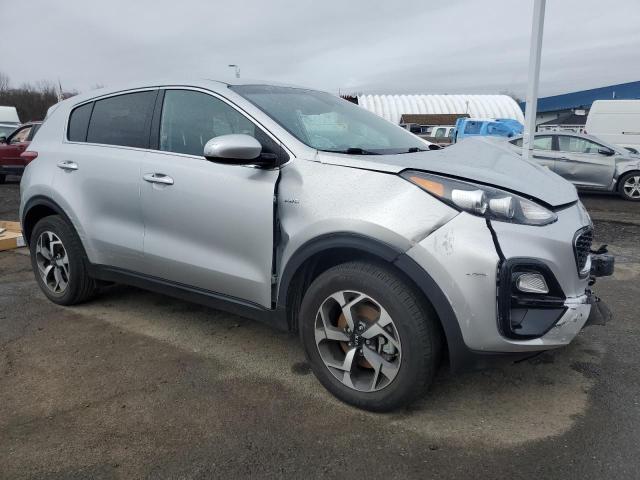 KNDPMCAC5M7881742 - 2021 KIA SPORTAGE LX SILVER photo 4