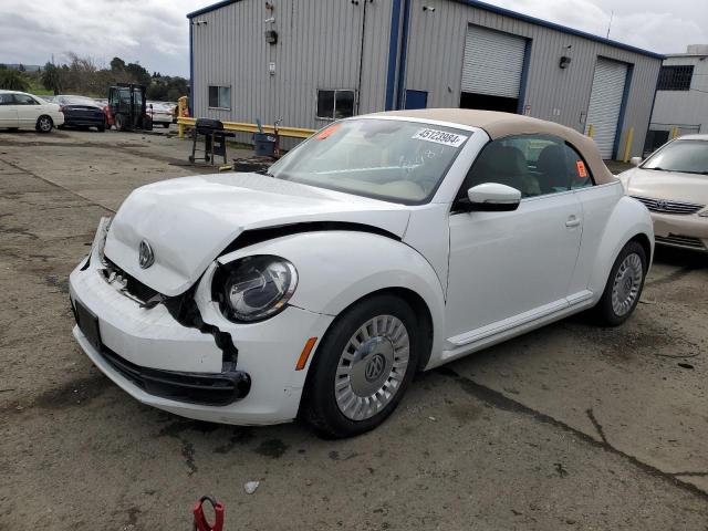 3VW517AT6GM806983 - 2016 VOLKSWAGEN BEETLE S/SE WHITE photo 1
