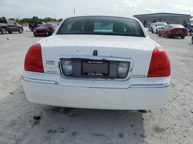 2LNBL8CV7BX750954 - 2011 LINCOLN TOWN CAR SIGNATURE LIMITED WHITE photo 6