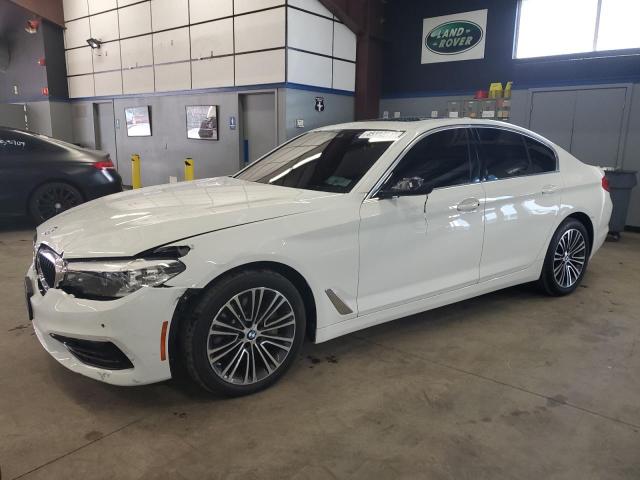 WBAJA7C50KWW07353 - 2019 BMW 530 XI WHITE photo 1