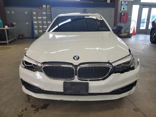 WBAJA7C50KWW07353 - 2019 BMW 530 XI WHITE photo 5