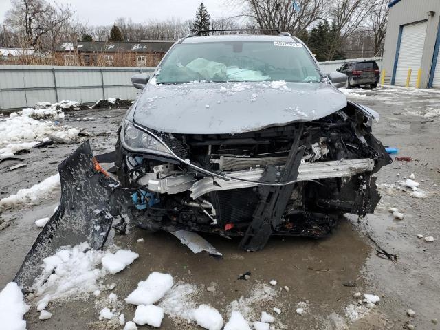 2C4RC1BG7LR113078 - 2020 CHRYSLER PACIFICA TOURING L SILVER photo 5