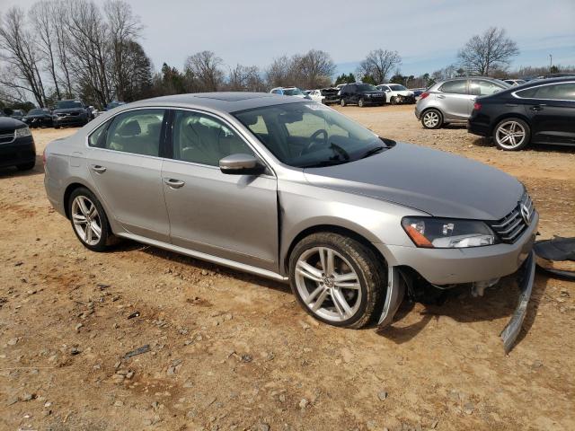 1VWCT7A31EC075766 - 2014 VOLKSWAGEN PASSAT SEL BEIGE photo 4