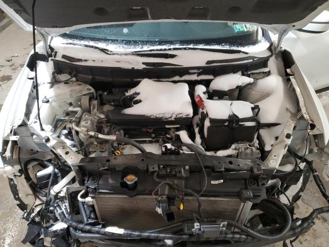 5N1AT2MV3KC813035 - 2019 NISSAN ROGUE S WHITE photo 12