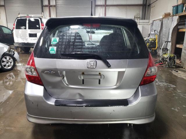 JHMGD38677S007408 - 2007 HONDA FIT S ვერცხლისფერი ფოტო 6