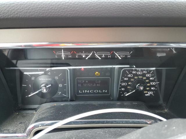 5LMJJ2J59EEL02803 - 2014 LINCOLN NAVIGATOR Weiß Foto 9