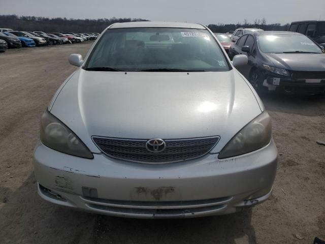 JTDBE32K820127463 - 2002 TOYOTA CAMRY LE GRAY photo 5