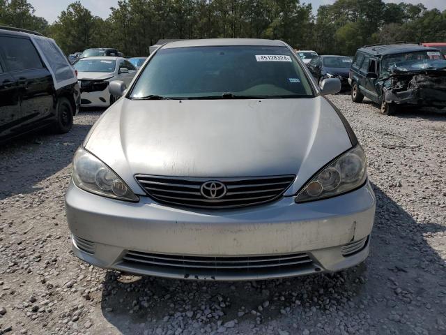 4T1BE30K26U706686 - 2006 TOYOTA CAMRY LE SILVER photo 5