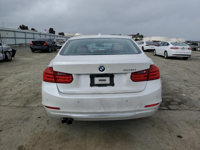 WBA3C1G51DNR45217 - 2013 BMW 328 I SULEV WHITE photo 6