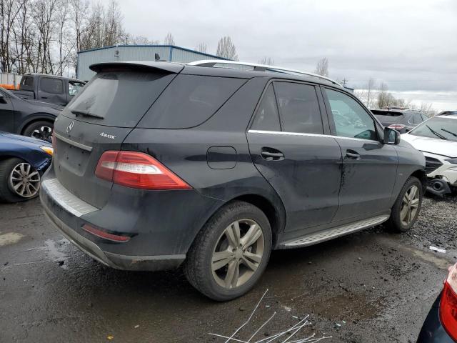4JGDA5HB2CA064231 - 2012 MERCEDES-BENZ ML 350 4MATIC BLACK photo 3