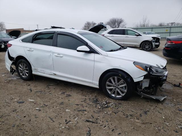 5NPE24AF4KH796378 - 2019 HYUNDAI SONATA SE WHITE photo 4