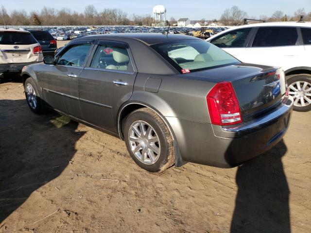 2C3KA63H28H133610 - 2008 CHRYSLER 300C GRAY photo 2