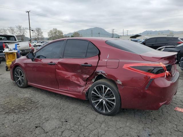 4T1B11HK4JU639344 - 2018 TOYOTA CAMRY L RED photo 2