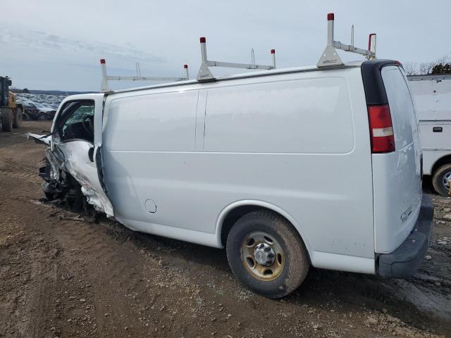 1GCZGTCAXD1162520 - 2013 CHEVROLET EXPRESS G3 WHITE photo 2