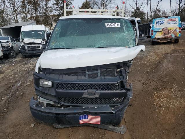 1GCZGTCAXD1162520 - 2013 CHEVROLET EXPRESS G3 WHITE photo 5