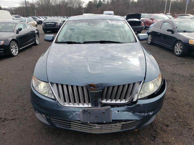 1LNHL9FT7AG602608 - 2010 LINCOLN MKS BLUE photo 5