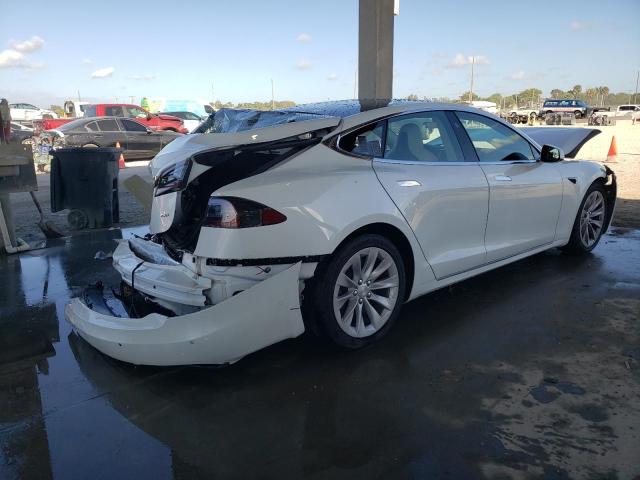 5YJSA1E21JF247276 - 2018 TESLA MODEL S Սպիտակ լուսանկար 3