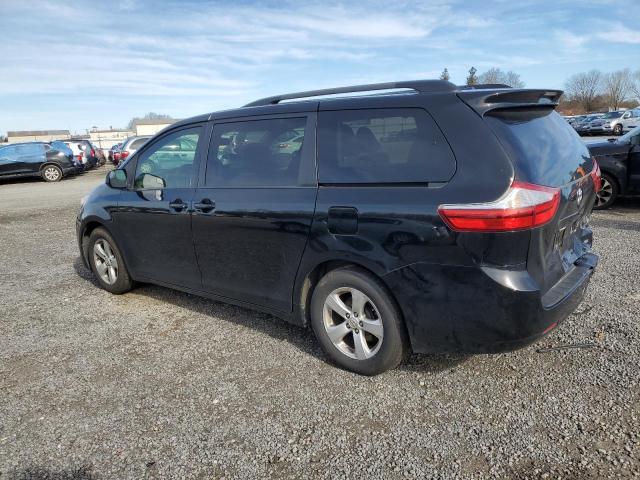 5TDKK3DC6FS624495 - 2015 TOYOTA SIENNA LE BLACK photo 2