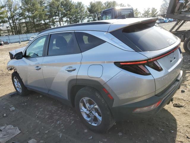 5NMJBCAE0NH095595 - 2022 HYUNDAI TUCSON SEL SILVER photo 2