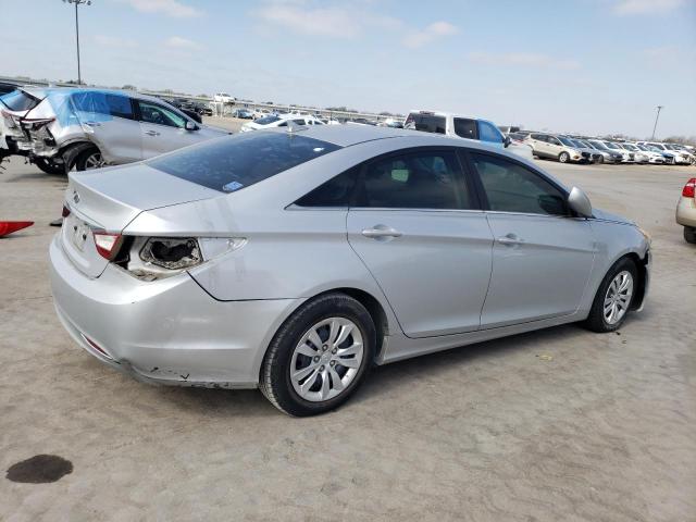 5NPEB4AC2BH075577 - 2011 HYUNDAI SONATA GLS SILVER photo 3