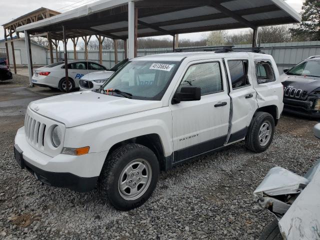 1C4NJRBB1DD132026 - 2013 JEEP PATRIOT SPORT WHITE photo 1