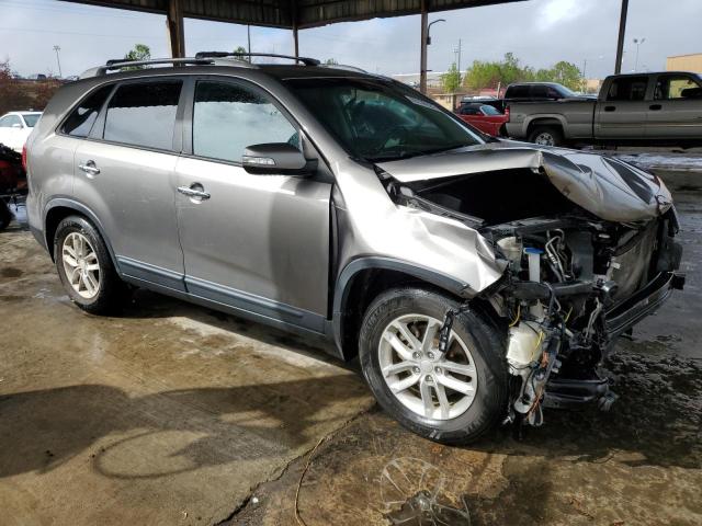 5XYKT3A64EG440356 - 2014 KIA SORENTO LX GRAY photo 4