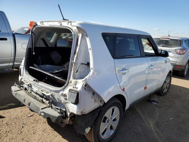 KNDJN2A22G7320651 - 2016 KIA SOUL WHITE photo 3