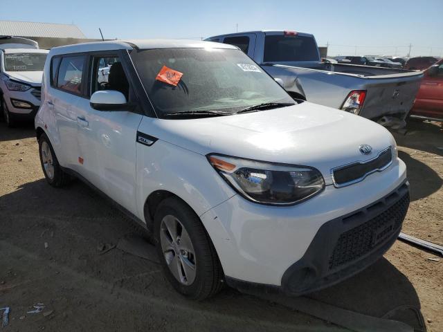 KNDJN2A22G7320651 - 2016 KIA SOUL WHITE photo 4