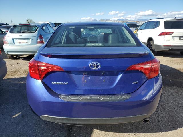 5YFBURHEXJP807862 - 2018 TOYOTA COROLLA L BLUE photo 6