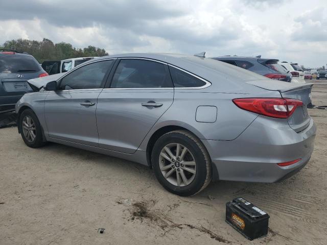 5NPE24AFXGH303164 - 2016 HYUNDAI SONATA SE SILVER photo 2