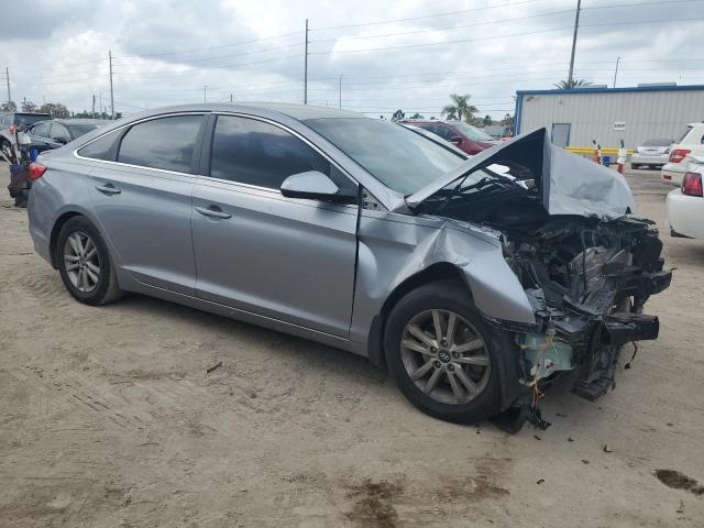 5NPE24AFXGH303164 - 2016 HYUNDAI SONATA SE SILVER photo 4