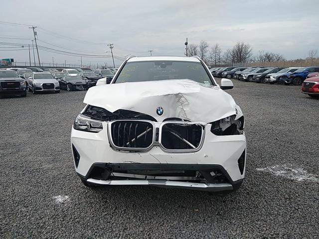 5UX53DP06P9P10020 - 2023 BMW X3 XDRIVE30I WHITE photo 11