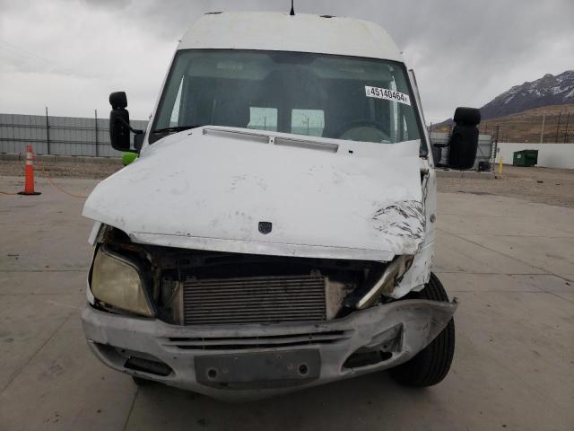 WD0PD644065913184 - 2006 DODGE SPRINTER 2500 WHITE photo 5