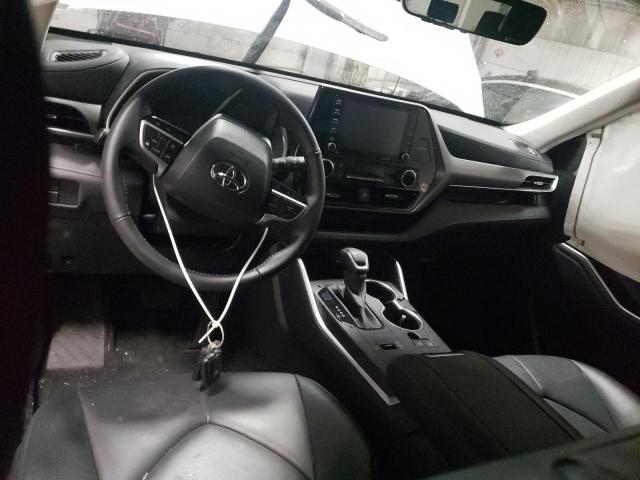 5TDGZRAH3NS554165 - 2022 TOYOTA HIGHLANDER XLE SILVER photo 8