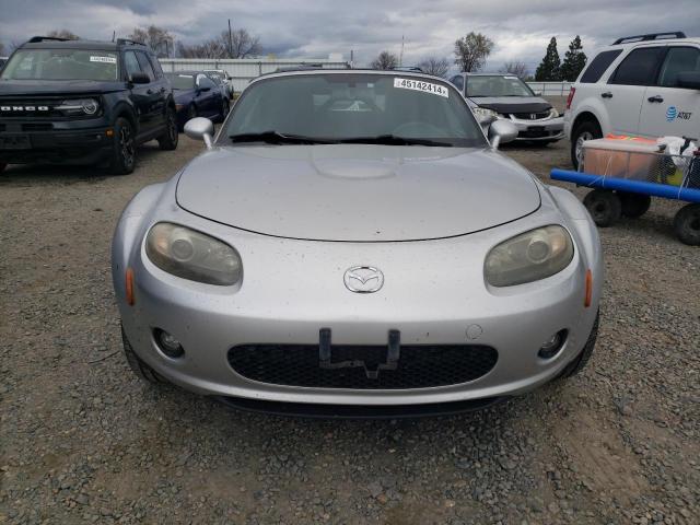 JM1NC25F360117683 - 2006 MAZDA MX-5 MIATA SILVER photo 5