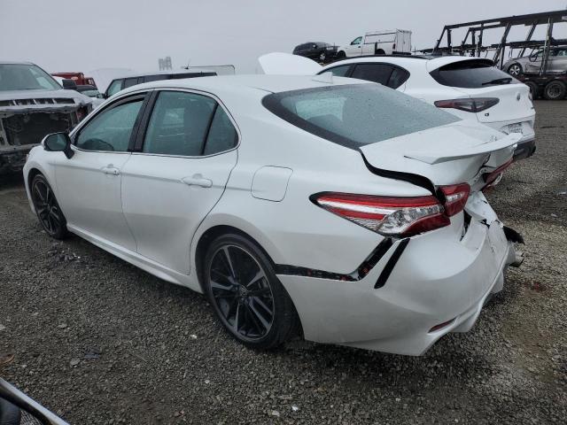 4T1K61BK4LU010762 - 2020 TOYOTA CAMRY XSE WHITE photo 2