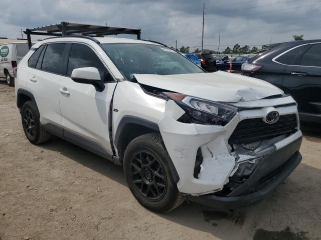 2T3W1RFVXLW092927 - 2020 TOYOTA RAV4 XLE WHITE photo 4