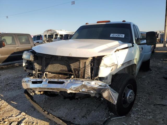 1GCJC39D37E188559 - 2007 CHEVROLET SILVERADO C3500 WHITE photo 1