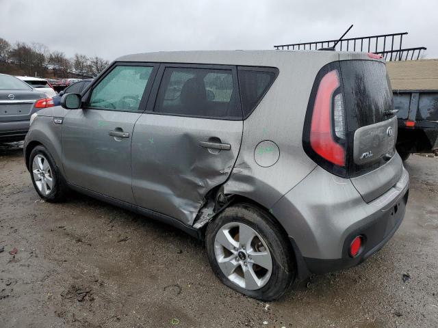 KNDJN2A26K7682233 - 2019 KIA SOUL GRAY photo 2