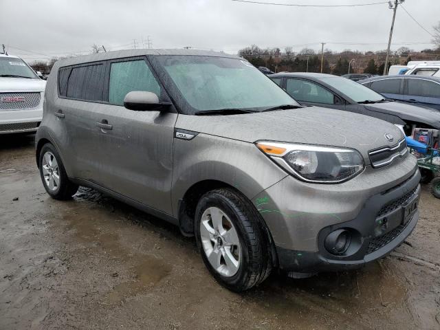 KNDJN2A26K7682233 - 2019 KIA SOUL GRAY photo 4