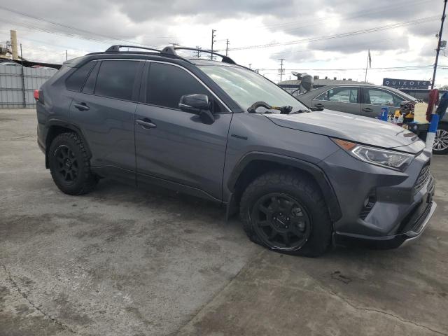 JTMEWRFV4LD543537 - 2020 TOYOTA RAV4 XSE GRAY photo 4