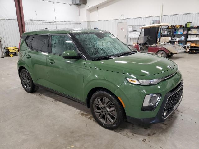 KNDJ33AU6M7126147 - 2021 KIA SOUL EX GREEN photo 4