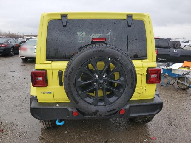 1C4RJXP66RW227131 - 2024 JEEP WRANGLER SAHARA 4XE YELLOW photo 6