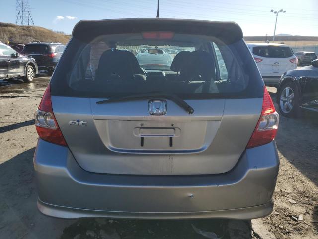 JHMGD38657S065629 - 2007 HONDA FIT S GRAY photo 6