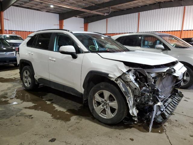 2T3B1RFV2KC022773 - 2019 TOYOTA RAV4 LE Ақ фото 4