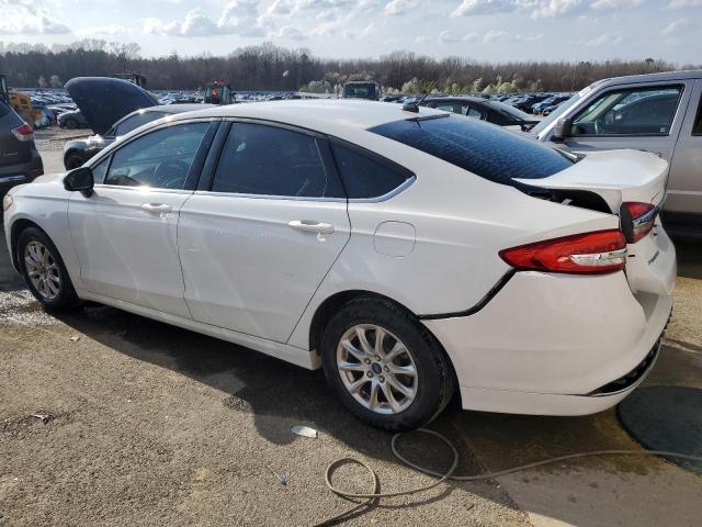 3FA6P0G71HR231712 - 2017 FORD FUSION S WHITE photo 2